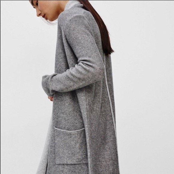 ARITZIA x BABATON // Dark Gray Brennan Cashmere - Picture 8 of 9